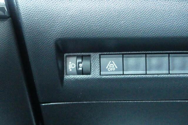 Peugeot 208 1.2 PureTech Allure Pack ADAPTIEVE CRUISE, CLIMA, NAVI, 360° CAMERA, 21.587KM