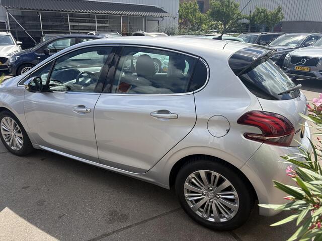 Peugeot 208 1.2 PureTech Allure