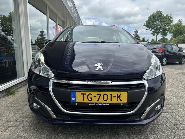Peugeot 208 1.2 PureTech Blue Lion CARPLAY,CRUISE,TREKHAAK