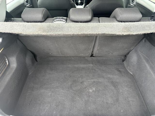 Peugeot 208 1.2 PureTech Blue Lion CARPLAY,CRUISE,TREKHAAK