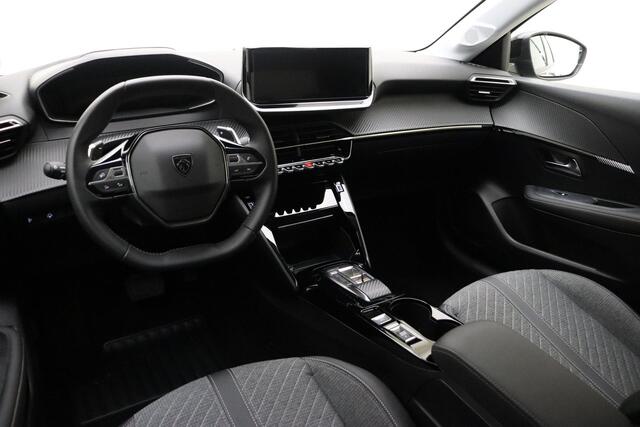 Peugeot 208 Hybrid e-DCS6 Allure 100 PK | Automaat | Camera | Stoelverwarming | Parkeersensor | Navigatie | Airco | Cruise Control | Licht metalen velgen | 1e eigenaar
