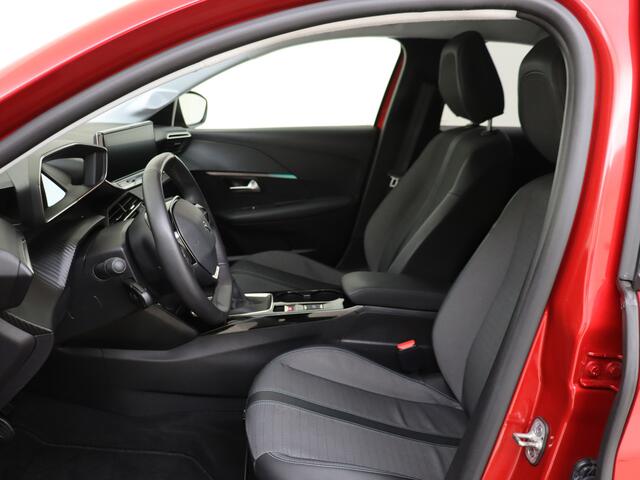 Peugeot 208 1.2 PureTech 101pk Allure Pack | Navigatie | Camera | Parkeerhulp