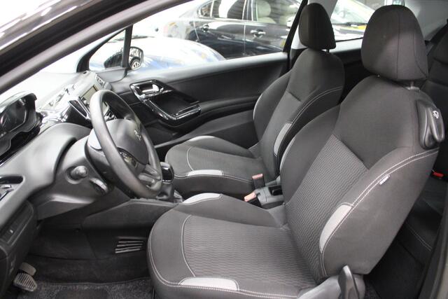 Peugeot 208 1.2 PureTech Active Airco, Cruise control, Isofix