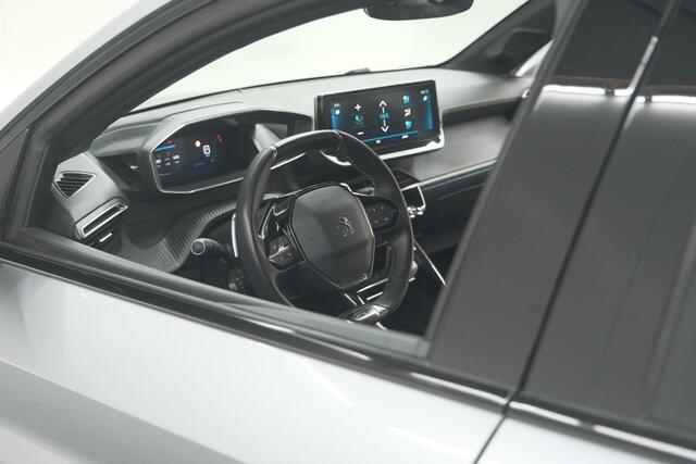 Peugeot 208 PureTech 131 EAT8 GT | Camera | Dodehoekdetectie | Navigatie | Carplay