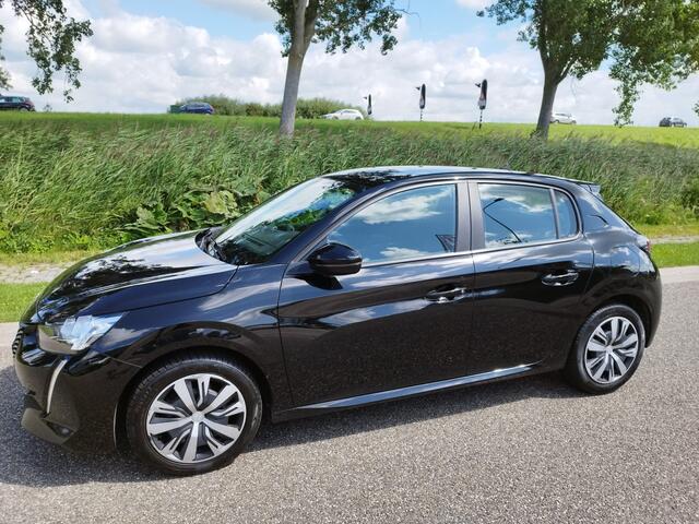 Peugeot 208 1.2 PureTech Active Pack ** 101 PK ** 6-bak ** NAVI ** Stoelverwarming **
