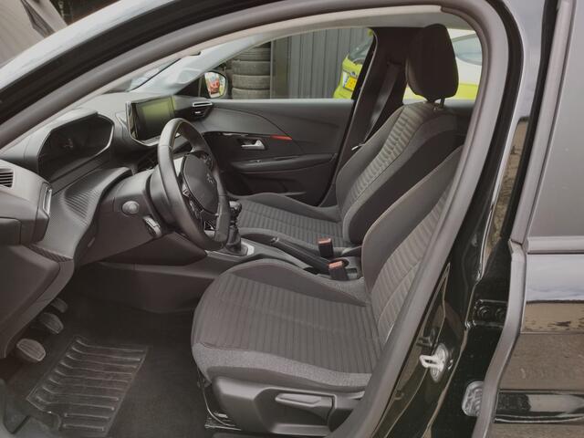 Peugeot 208 1.2 PureTech Active Pack ** 101 PK ** 6-bak ** NAVI ** Stoelverwarming **