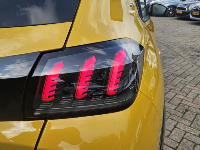 Peugeot 208 1.2 GT LINE NAVI TEL LEER SPORTSTOELEN KEYLESS VIRTUAL 3D