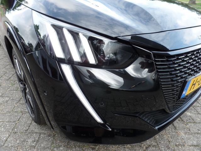 Peugeot 208 1.2 PureTech GT-Line