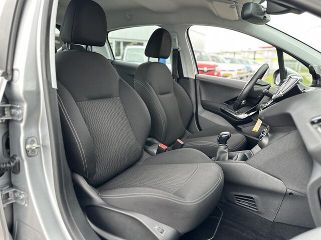 Peugeot 208 1.2 PureTech Allure |CARPLAY|PDC|CRUISE|LED|+++