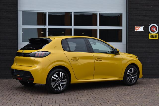 Peugeot 208 1.2 PureTech 100PK Allure | Panodak | Carplay | Keyless | Incl. garantie