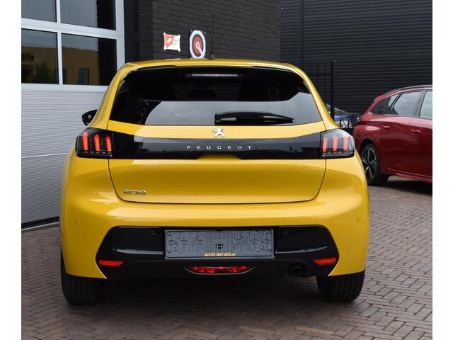 Peugeot 208 1.2 PureTech 100PK Allure | Panodak | Carplay | Keyless | Incl. garantie