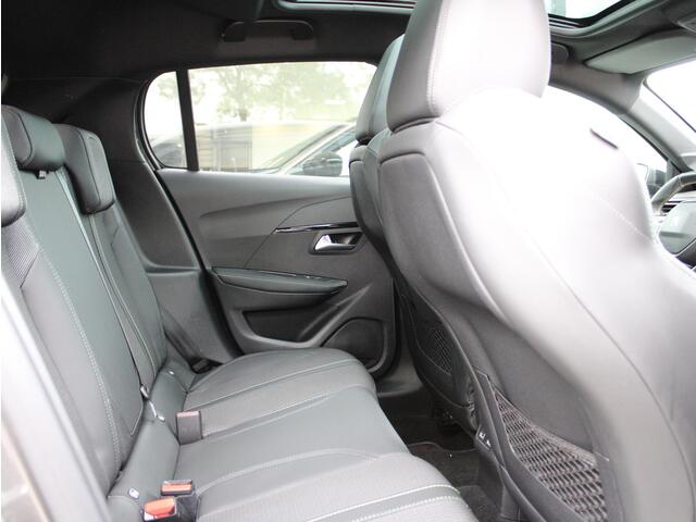 Peugeot 208 1.2 PureTech GT-Line | Navi / Panorama / Adap Cruise