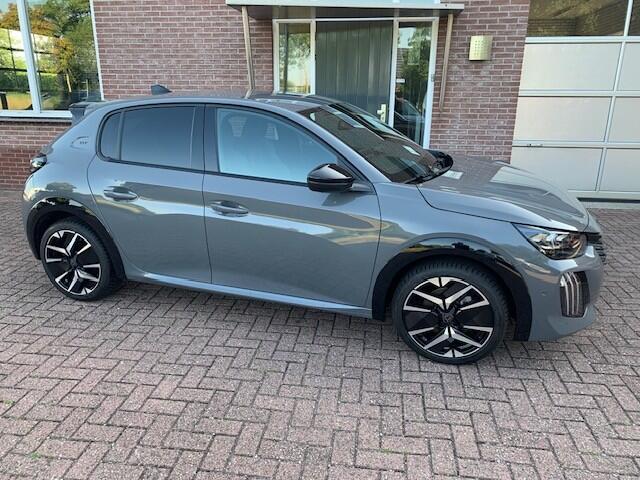 Peugeot 208 Hybrid 136 e-DCS6 GT