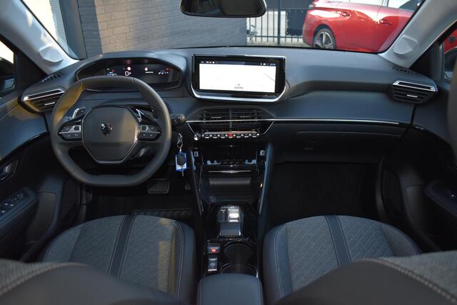 Peugeot 208 Hybrid 100 e-DCS6 Allure Aut. | Carplay | Navi | PDC | Incl. garantie