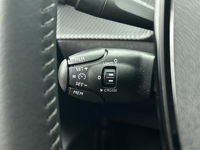 Peugeot 208 100 PK Allure | Rijklaar | Navi | Camera | iCockpit |