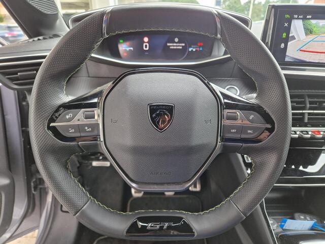 Peugeot 208 Hybrid 136 e-DCS6 GT | Navigatie | Climate & Cruise Control | Achteruitrij Camera | Apple CarPlay/Android Auto |