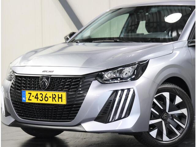 Peugeot 208 1.2 75PK Active | AppleCarplay/Android Auto | Airco | Navigatie | FULL LED | Lederen Stuurwiel | Cruise Control | DAB Radio | Isofix |