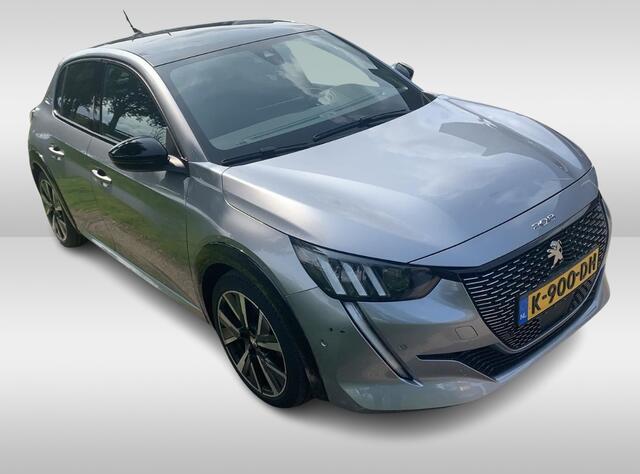Peugeot 208 1.2 PureTech GT-Line / Panoramadak / Camera / Navigatie / 17'' / Half leder / Dodehoek / Cruise Control