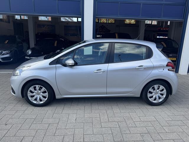 Peugeot 208 1.2 PureTech Active NL AUTO/NAVI/AIRCO