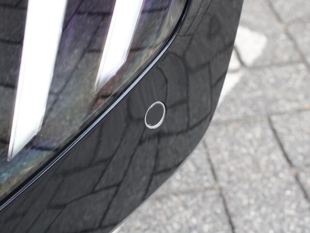 Peugeot 208 Allure 1.2 Hybrid 100PK e-DCS6 Automaat Navigatie, Achteruitrijcamera, Stoelverwarming, Adaptieve Cruise Control