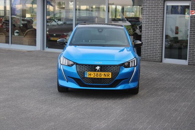 Peugeot 208 1.2 PureTech GT-Line Pano/Dodehoek/Led/Navi