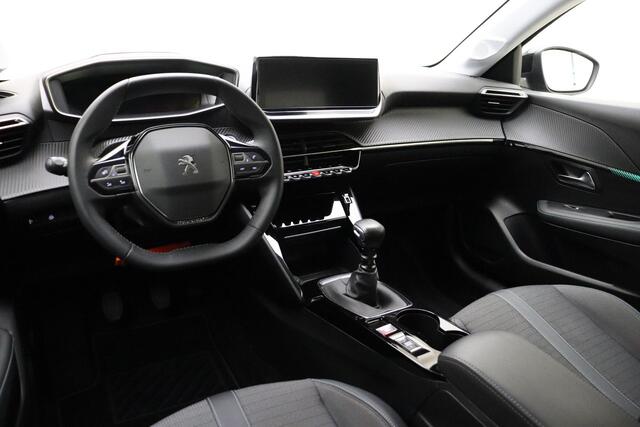 Peugeot 208 1.2 PureTech Allure Pack 100 PK | Handgeschakeld | Start/stop | Navigatie | Airco | Cruise Control | Bluetooth | Licht metalen velgen | BTW auto | 1e eigenaar