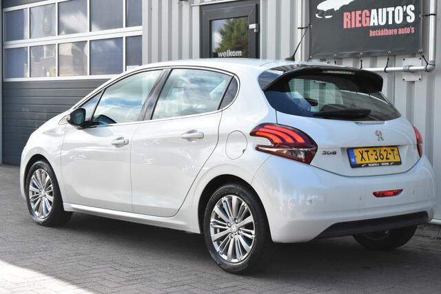 Peugeot 208 1.2 PureTech Blue Lease Allure B.J. 2019