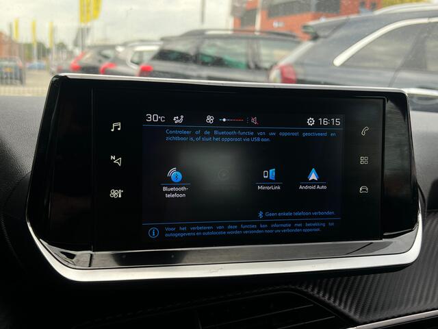 Peugeot 208 1.2 PureTech Allure Pack RIEM V.V | CARPLAY | AFN. TREKHAAK | APK T/M 27