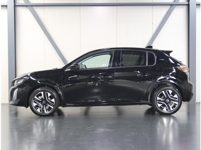 Peugeot 208 1.2 Hybrid 110 e-DCS6 Allure | Incl. ¤4.240,- Korting! | Camera Voor/Achter | Navigatie | Dodehoekdetectie | CruiseControl | AppleCarPlay/AndroidAuto | ClimateControl |