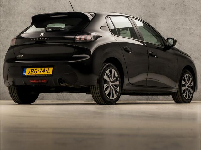 Peugeot 208 1.2 PureTech Allure Sport Automaat (APPLE CARPLAY, GROOT NAVI, LANE ASSIST, SPORTSTOELEN, CRUISE, PARKEERSENSOREN, DAB+, NIEUWSTAAT)