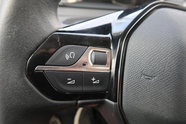 Peugeot 208 1.2 PureTech Active Cruise, Clima, Carplay. ORG NL