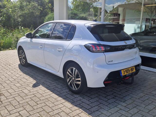 Peugeot 208 1.2T Automaat Blue Lease Allure | Afneembare Trekhaak | Navigatie | Climate & Adaptive Cruise Control | Achter uit Rijd Camera |