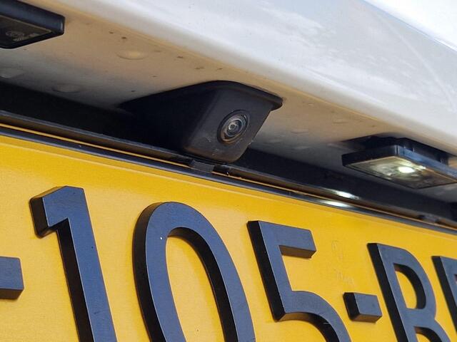 Peugeot 208 1.2T Automaat Blue Lease Allure | Afneembare Trekhaak | Navigatie | Climate & Adaptive Cruise Control | Achter uit Rijd Camera |