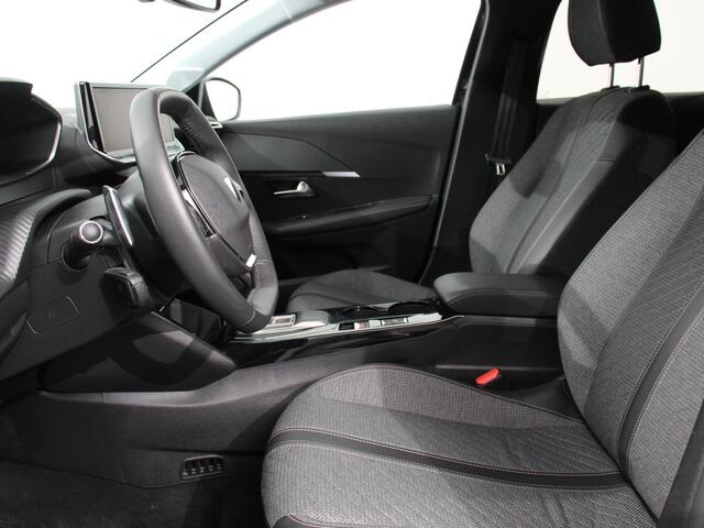 Peugeot 208 Hybrid 100 Automaat Allure Navigatie Apple Carplay/ Android Auto Camera Parkeersensoren Adaptive Cruise Control Stoelverwarming Ledverlichting Climate control