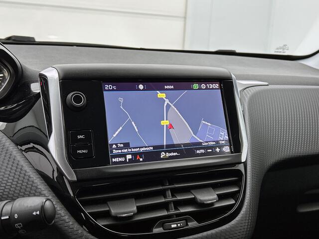Peugeot 208 82pk Blue Lease Executive | Rijklaar | Navigatie | Climate Control | LM Velgen |