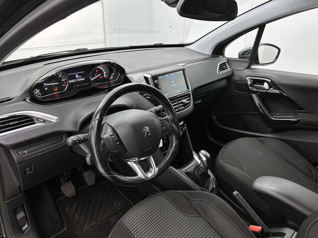 Peugeot 208 82pk Blue Lease Executive | Rijklaar | Navigatie | Climate Control | LM Velgen |