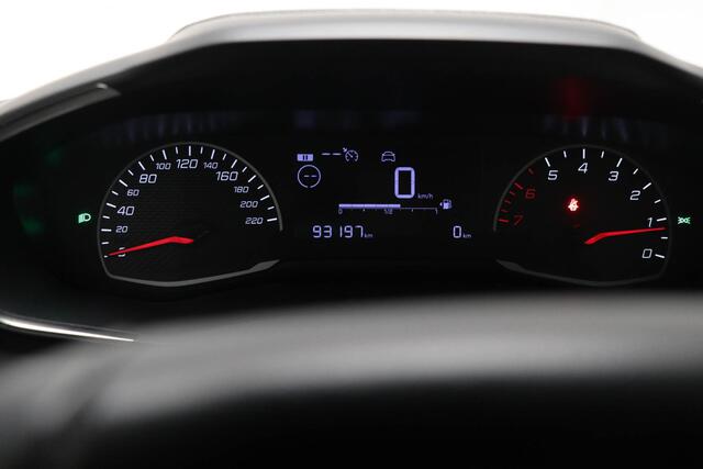 Peugeot 208 1.2 PureTech Blue Lease Active | LED | DAB | APPLE | NAVIGATIE