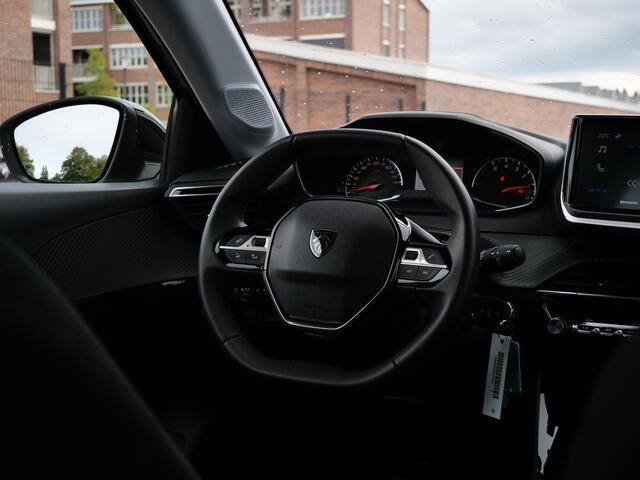 Peugeot 208 1.2 PureTech 100 Active Apple Carplay / DAB / Cruise Control