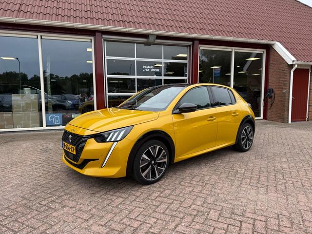 Peugeot 208 1.2 PURETECH GT-LINE SLECHTS 56.027 KM!! PANO/AIRCO/NAVI/ENZ.
