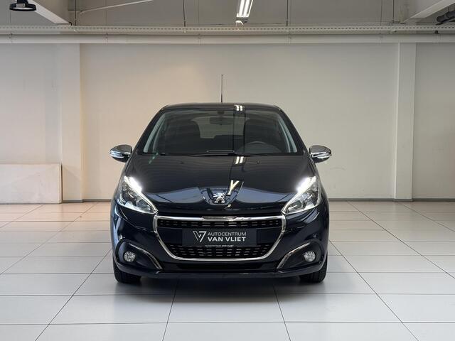 Peugeot 208 1.2 PureTech Urban Soul Navigatie | Parkeersensoren achter | Cruise control