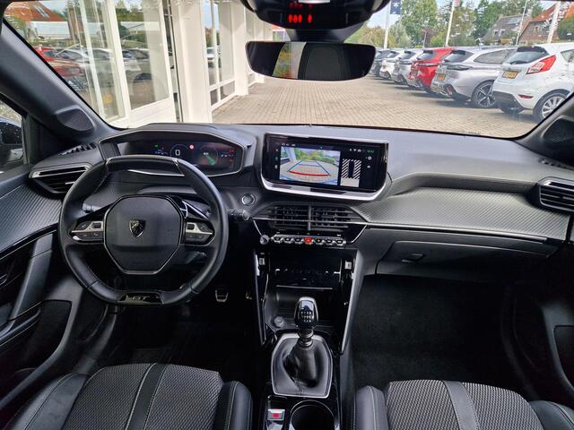 Peugeot 208 1.2 PureTech 100 GT | Navigatie | Climate & Cruise Control | Parkeersensoren met Camera | AppleCarPlay/AndroidAuto |