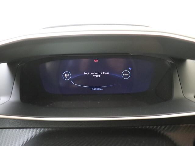 Peugeot 208 1.2 PureTech Allure Pack Camera en sensoren | Adaptieve cruise controle | Carplay & Android auto!!