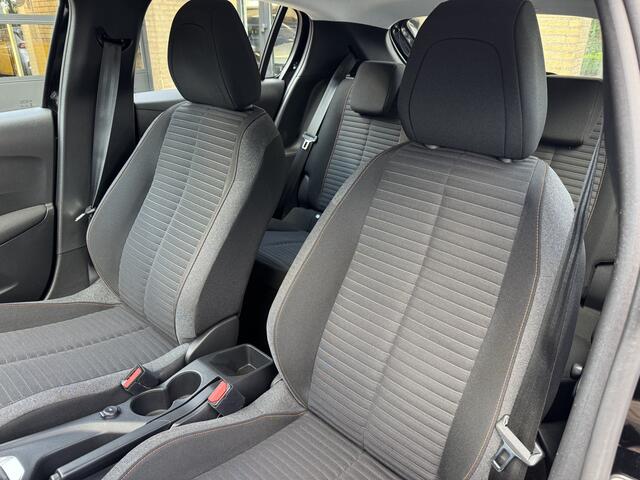 Peugeot 208 1.2 PureTech Active Navi Airco Carplay