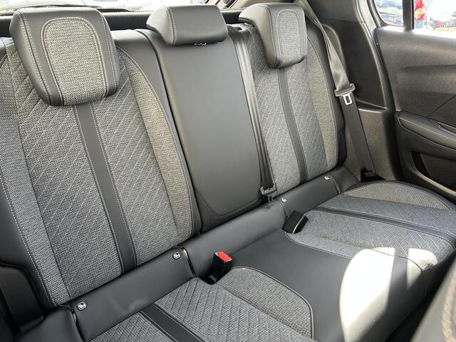 Peugeot 208 1.2 PT 100 Allure | Parkeercamera | Navi | Apple Carplay | Prijs is rijklaar