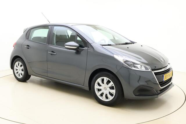 Peugeot 208 1.2 PureTech Active | Navigatie | Trekhaak | Airco | 5 deuren | Metaallak | Cruise control | Elektrische ramen