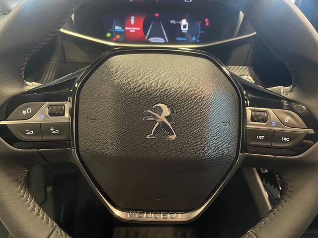 Peugeot 208 1.2 PureTech Allure Pack 100pk ACHTERUIRIJCAMERA-VERWAMDE VOORSTOELEN-CLIMATE CONTROL-KEYLESS ENTRY