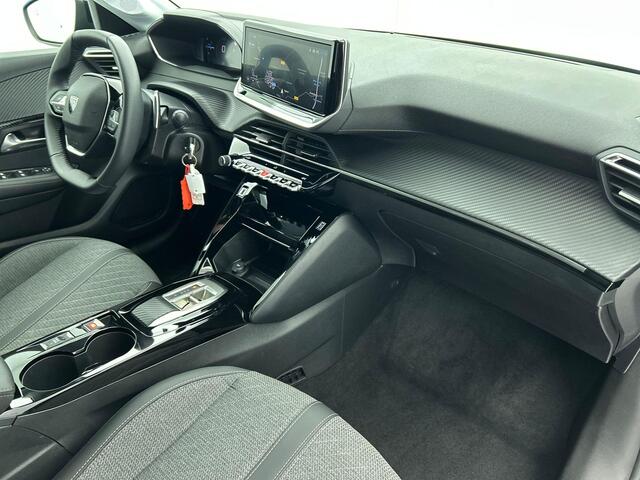 Peugeot 208 1.2 Hybrid 100PK Automaat Allure | Navigatie | Apple Carplay/Android Auto | Airco | Parkeer sensoren | Cruise Control | Led | Lichtmetalen Velgen