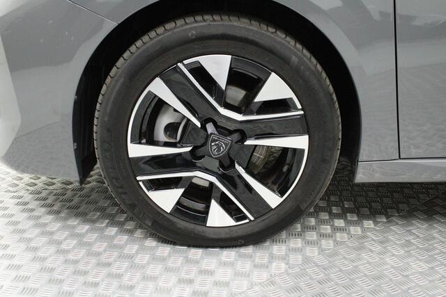 Peugeot 208 1.2 PureTech 100 Allure | climate control | navigatie fullmap | pdc voor en achter + camera | carplay draadloos | spiegels electr. inklapbaar | cruise control | bluetooth telefoon