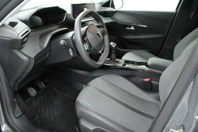 Peugeot 208 1.2 PureTech 100 Allure | climate control | navigatie fullmap | pdc voor en achter + camera | carplay draadloos | spiegels electr. inklapbaar | cruise control | bluetooth telefoon