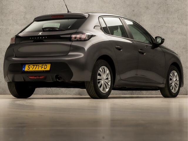 Peugeot 208 1.2 PureTech Active Sport (APPLE CARPLAY, GROOT NAVI, LANE ASSIST, SPORTSTOELEN, START/STOP, NIEUWE APK, NIEUWSTAAT)